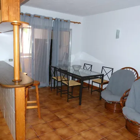 Apartment - Cerca De La Playa